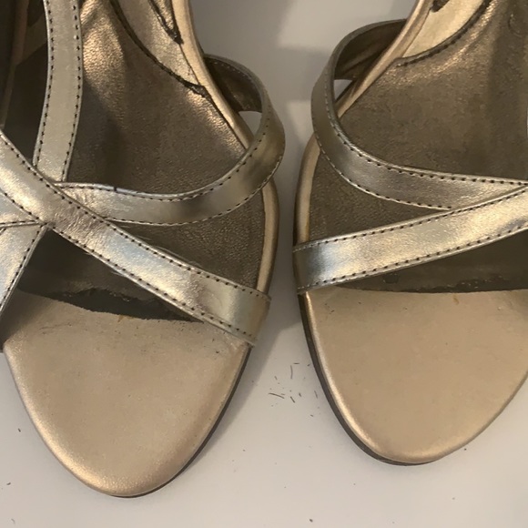 Naturalizer sandals - Picture 4 of 4